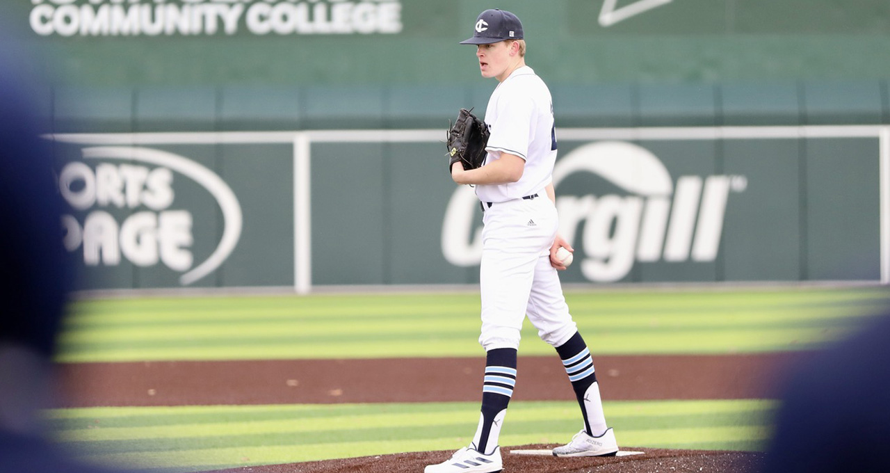 Iowa Central's Ohm is athlete of the week 