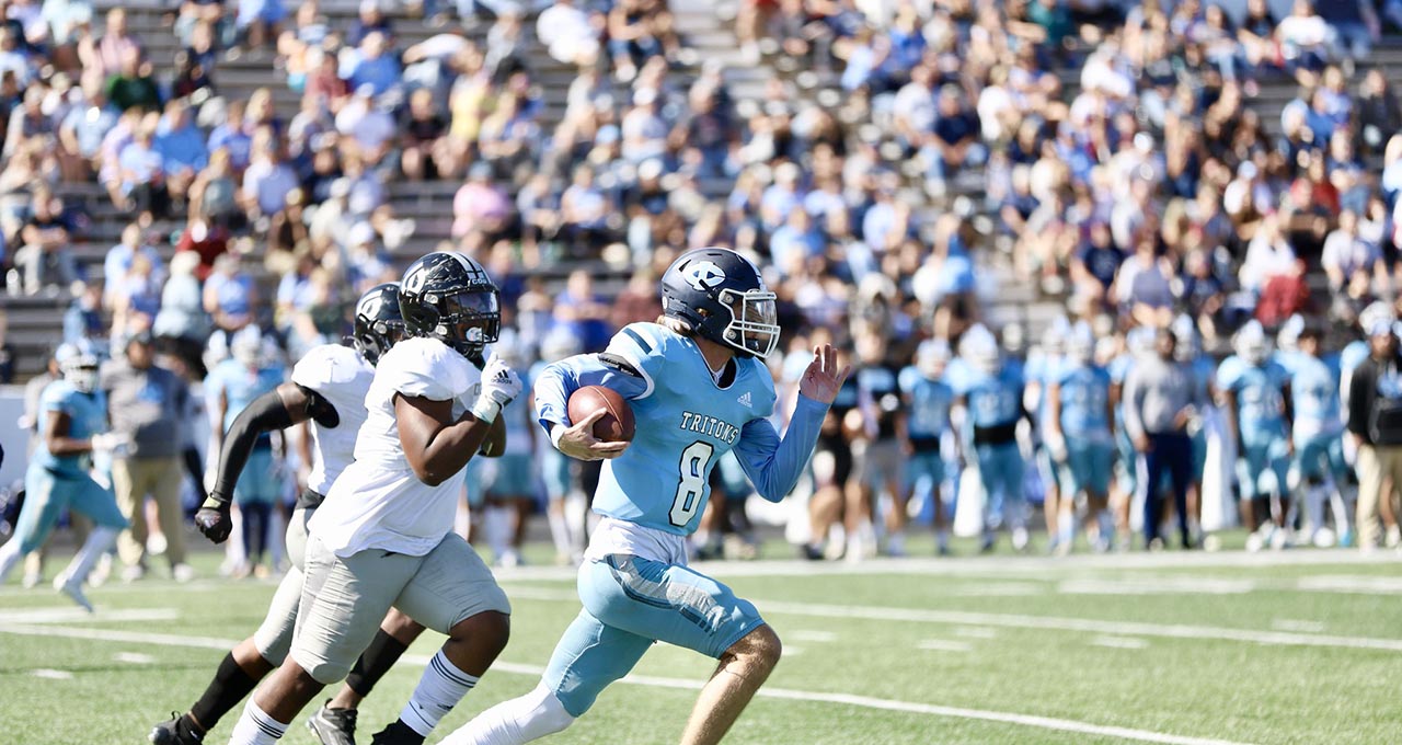 Tritons win season opener on the road vs. Independence