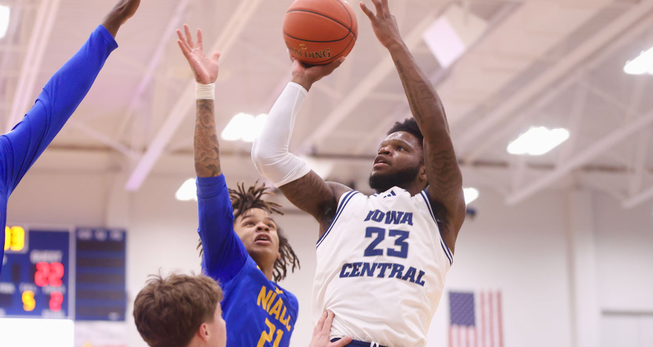 Cain's 21 Leads Tritons Past NIACC in 2025 Opener at Hodges