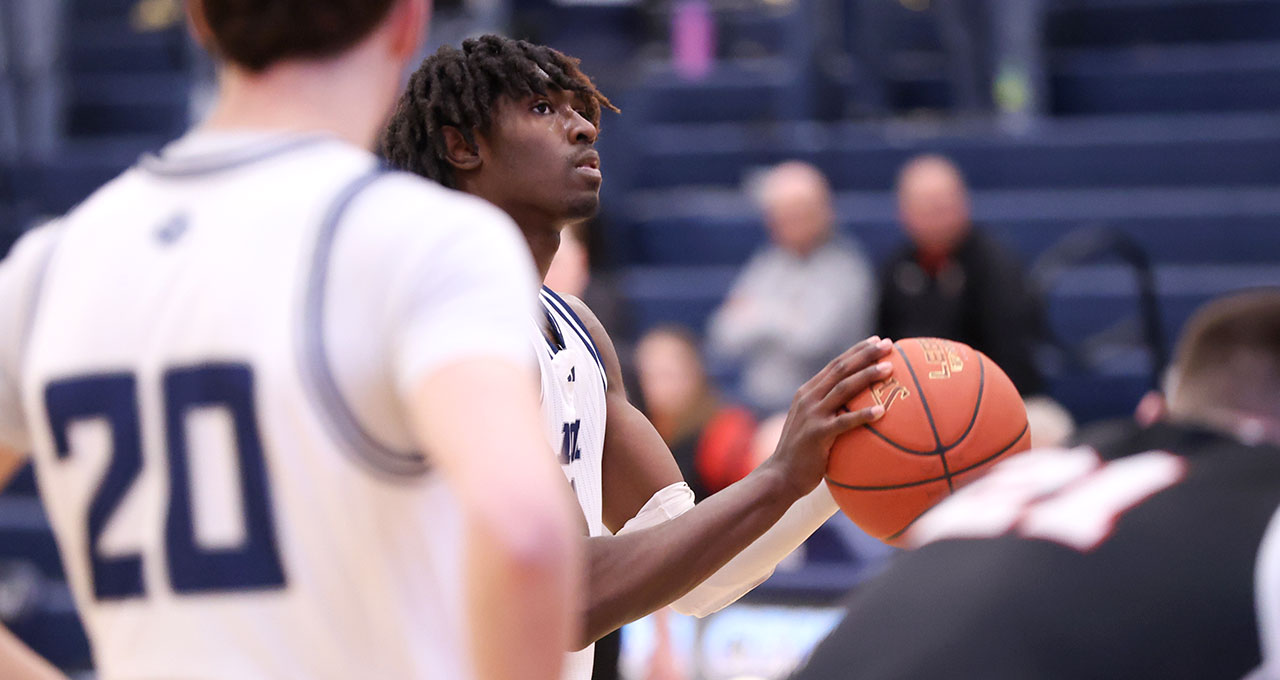 Five In Double Figures As Tritons Win Thriller Over Northeast at Hodges