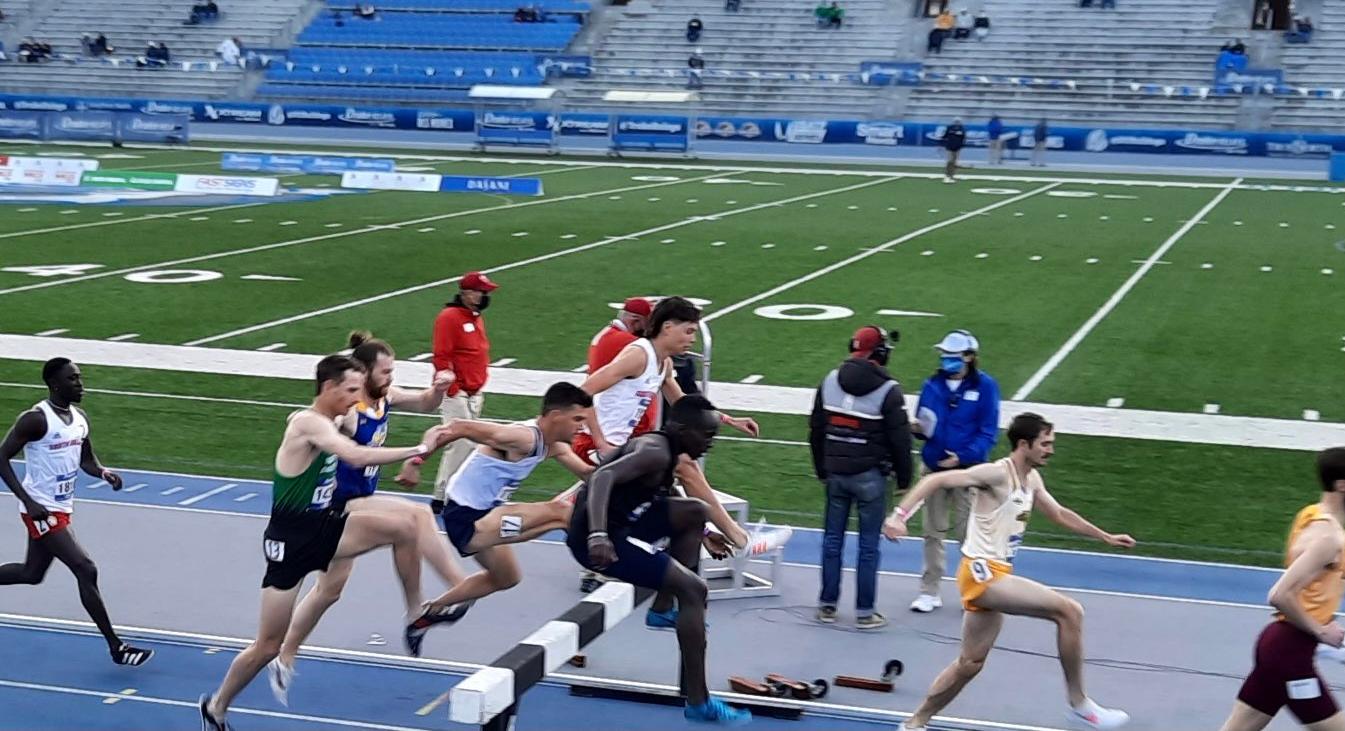 Bungei kicks off Drake Relays for Tritons
