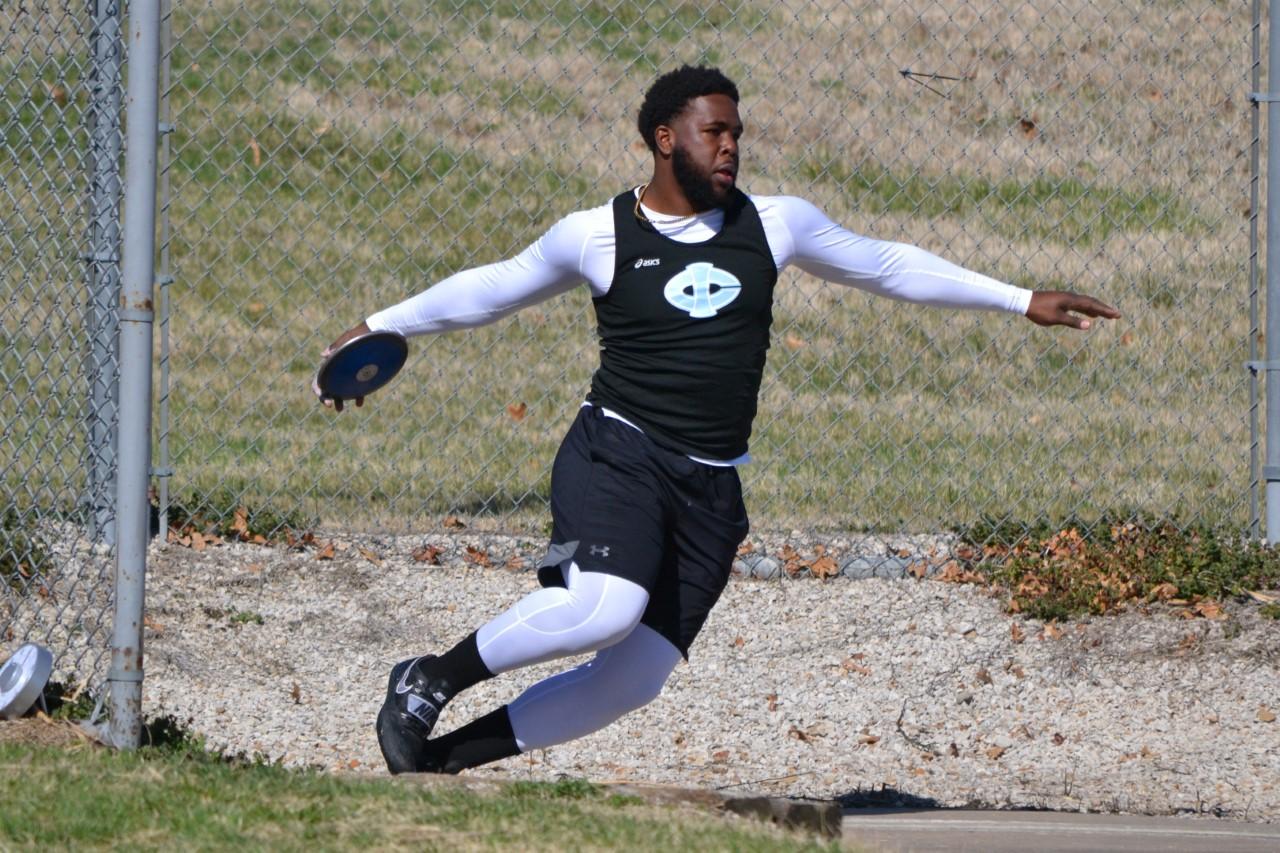 Strong start to outdoor season for Tritons