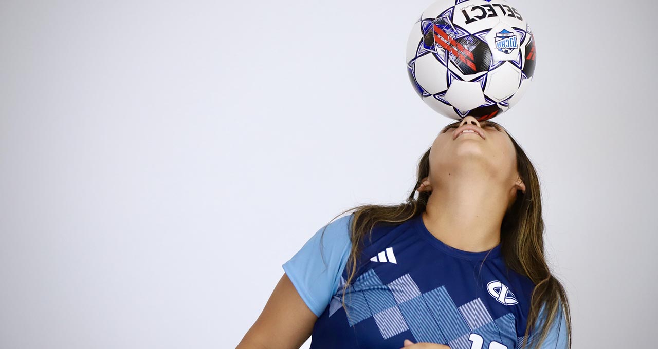 Zaragoza is athlete of the week in soccer